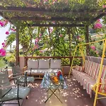 Modern Villas With Gardens And Stunning Views