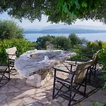 Villa Vasso Sea View Residences