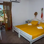 Summer Bed Nydri