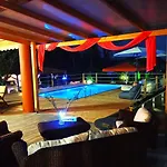 Villa Laguna