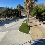 Marmaraki Village House & Apartments