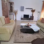 Guesthouse Aelia