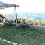 Villa Leonidas Koutsoupia