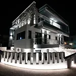 Rafaela Suites