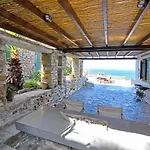 Villa Eliza With A Swimming Pool And Sea View In The Area Of Otzia, On The Island Of Kea