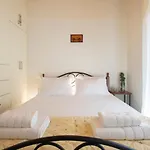 Oikos Vikentios