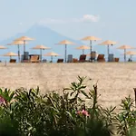 Pyrgos Bungalows