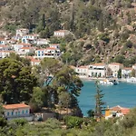 Agiazi Poros Summer House