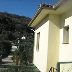 Valenthia