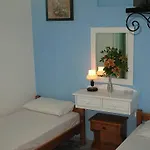 Vesuvio Chora