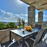 Vardians Villas & Suites