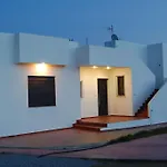 Cristelia Seafront & Pool Villa