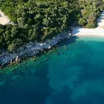 Beachfront Houses