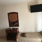 Hotel Manos