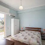Ragia Beach Apartment