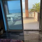 Πολυτελεισ Διαμερισμα 1Ο Οροφου 5 Μετρα Απο Την Θαλασσα