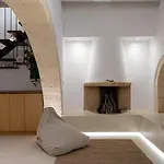 Lithos Retreat
