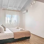 Grouzi Loft