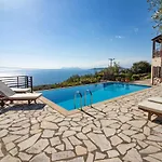 The Lookout, Boutique Villa.