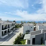Luxsuites