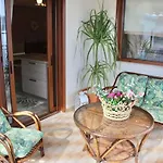 Suiteviewporos