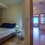 Villa Athina In Front Of The Sea