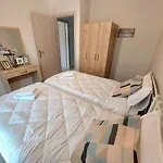 Myrsini\'S Sea View Apartment
