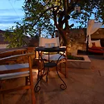 The Fig Tree House