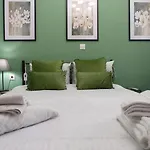 Nancy Rooms
