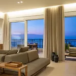 Zuzu Riviera Living