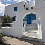 Comfortable 2-Bedroom Apartment With Balcony & Port View