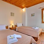 Villa Pefkias
