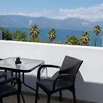 Billys Apartment Selianitika