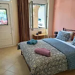 Pel House