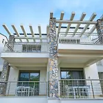Athina Palace Luxurious Appartments