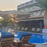 Evvoiki Akti Hotel