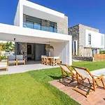 Apoikia Villa Pefkochori