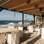 Petradi Beach Lounge Hotel