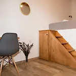 Mike\'S Guesthouse