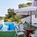 Fortezza Di Palaiokastro - Families Only