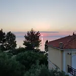 Levante Breeze