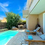 Apple Villas