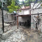 Akis Apartments