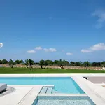 Cresto Iconic Villa, With Heated Spa Whirlpool, By Thinkvilla