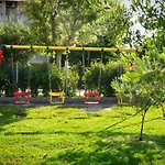 Maro Sweet Home