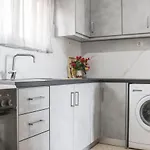 Coastal Apartment On The Pedestrian Road