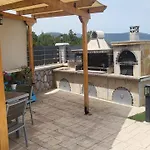 Seaview Villa