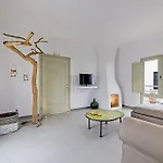 Pyrgos Terrace House