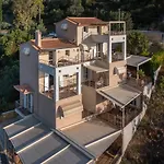 Nikole\'S Villas Luxury 180M2