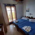 Katerina Fotopoulos Rooms & Apartments - Papanero Com